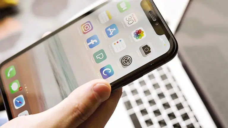 Fotograf&iacute;a ilustrativa de la pantalla de un celular./ PEXELS