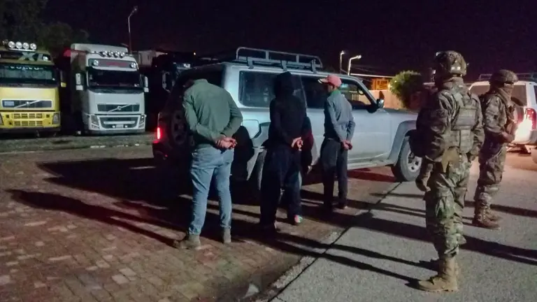 Foto referencial sobre detenidos en un operativo contra el contrabando. CORTES&Iacute;A