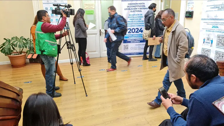 Hubo bastante movimiento en las oficinas de las comisiones mixtas. SENADO