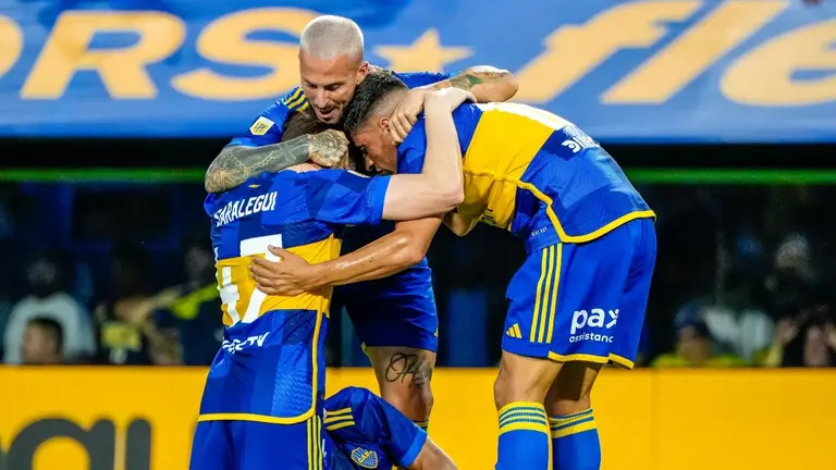 Jugadores de Boca celebran en la Bombonera./ PRENSA BOCA