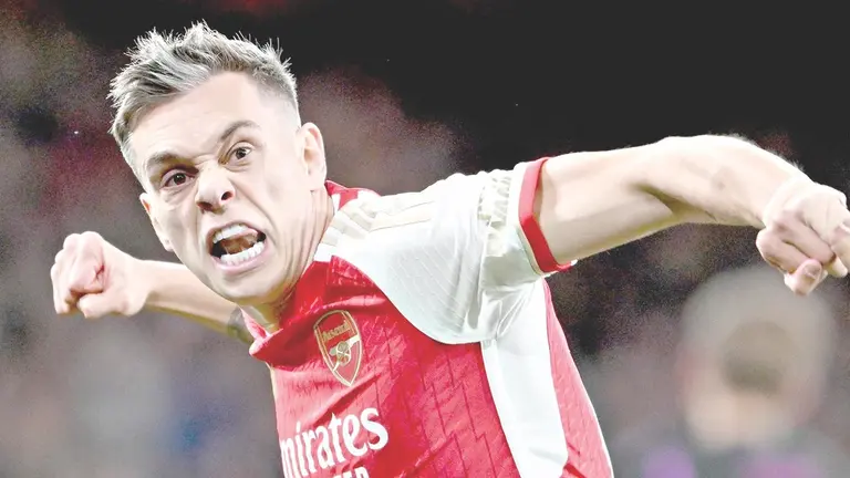 Leandro Trossard celebra una conquista para el Gunner./  UEFA CHAMPIONS LEAGUE