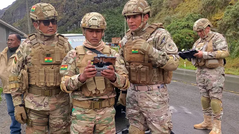 Efectivos de la Fuerza A&eacute;rea