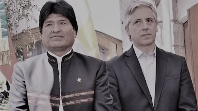 El expresidente Evo Morales y el exvicepresidente &Aacute;lvaro Garc&iacute;a Linera. URGENTE.BO