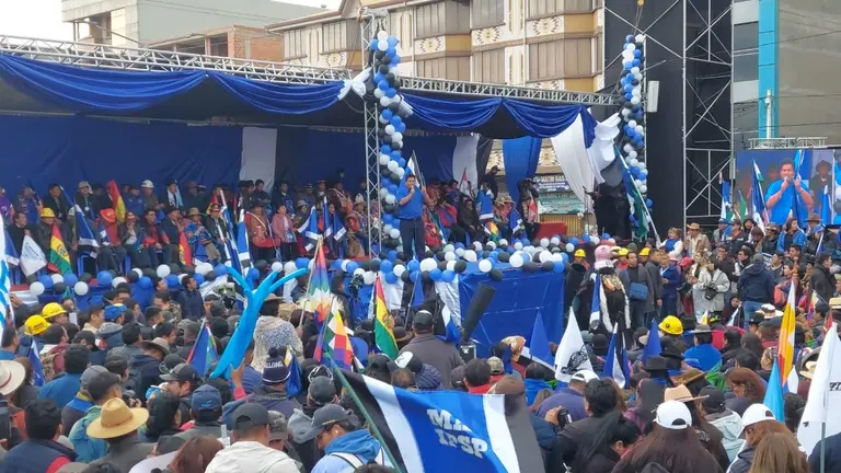 El Congreso del MAS en El Alto, encuentro en el que prev&eacute;n elegir al nuevo directorio del partido. MARGARITA CHOQUE