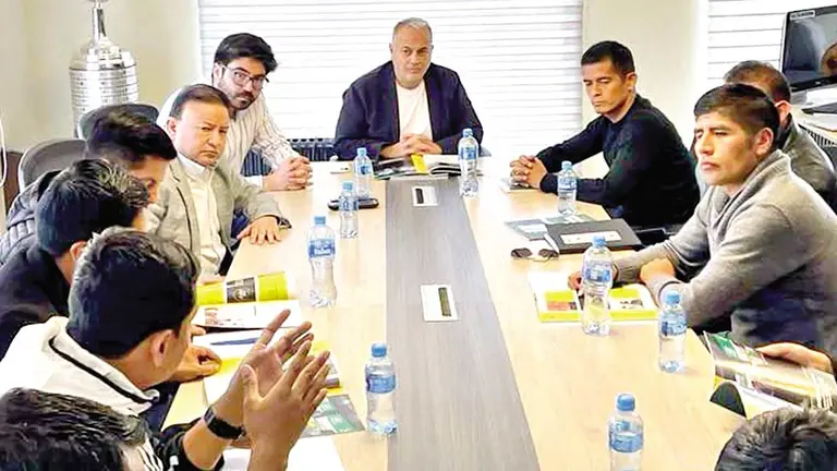 Una imagen de una reunión de la dirigencia nacional./ FBF