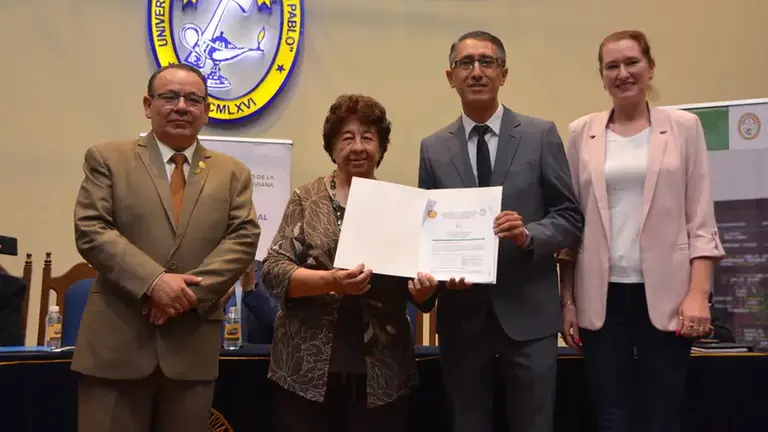 Comit&eacute; de Pares externos evaluaron positivamente la gesti&oacute;n de Ingenier&iacute;a de Sistemas e Ingenier&iacute;a Financiera. UCB
