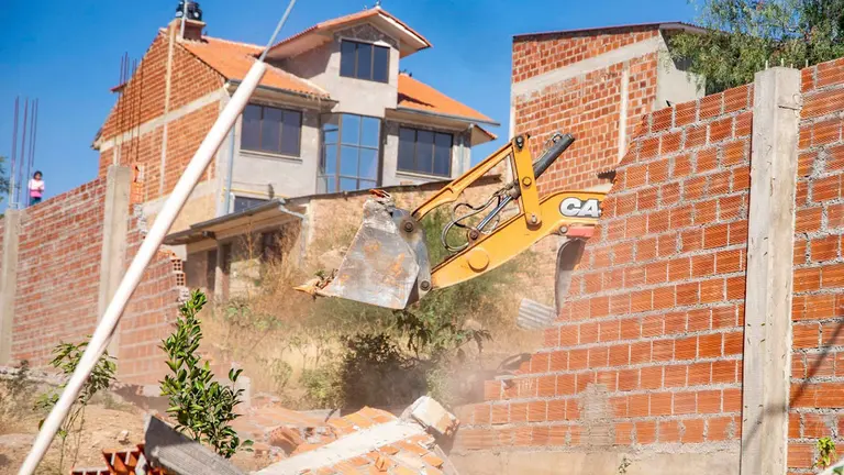 Demolici&oacute;n de la vivienda en Itocta./ ALCALD&Iacute;A