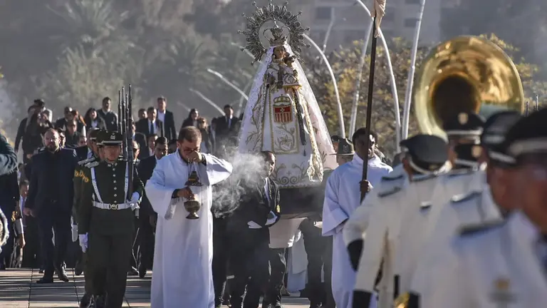 Actos por el D&iacute;a de la Madre, en la Colina de San Sebasti&aacute;n. DICO SOL&Iacute;S