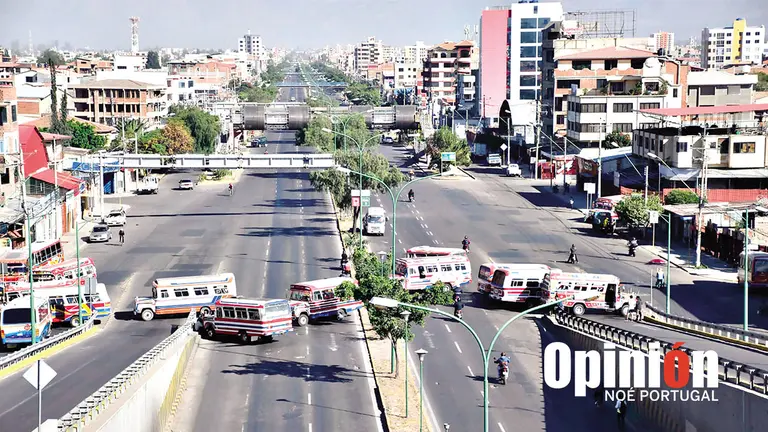El bloqueo en la ciudad de Cochabamba, este 28 de mayo./ NO&Eacute; PORTUGAL