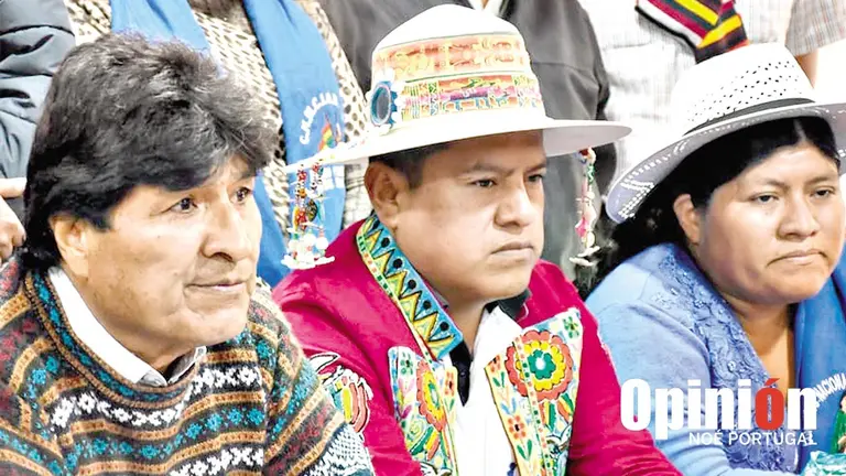 Evo Morales y otros dirigentes, este 11 de junio./ NO&Eacute; PORTUGAL