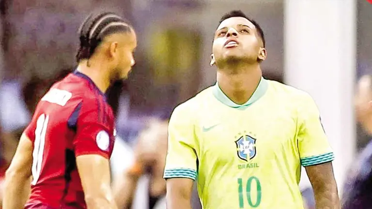 Rodrygo lamenta una ocasión que Brasil no pudo concretar, durante la igualdad frente a los ticos./ FACEBOOK COPA AMÉRICA