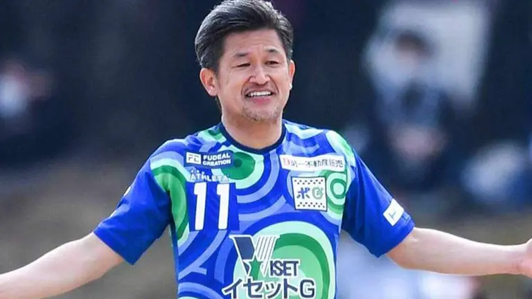 Kazuyoshi Miura seguir&aacute; jugando a sus 57 a&ntilde;os de edad. TNT SPORTS.