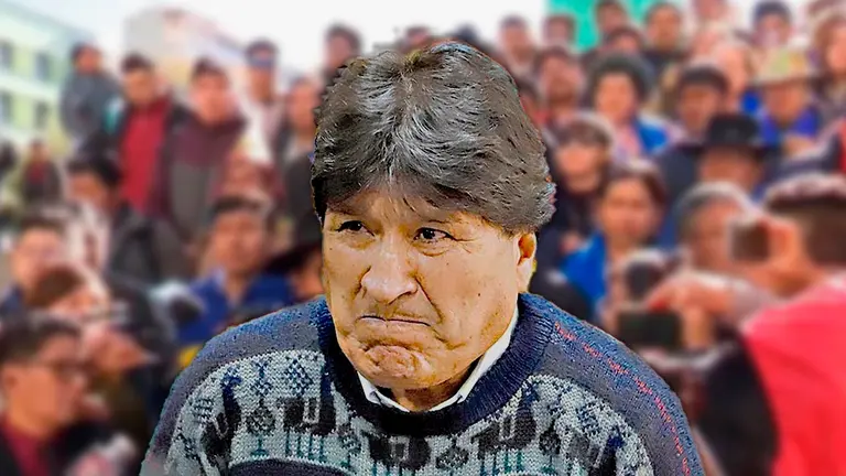 La dirigencia del Pacto de Unidad arcista de fondo, adelante, el expresidente Evo Morales./ COMP OPINI&Oacute;N