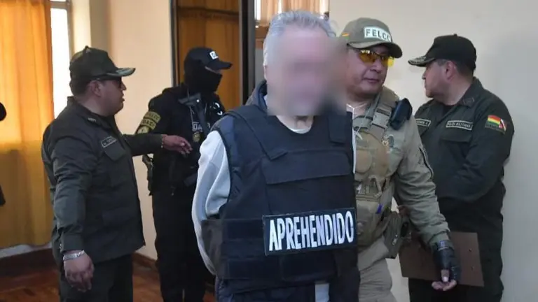 Un informe de Inteligencia de la Polic&iacute;a se&ntilde;ala al &ldquo;civil&rdquo; An&iacute;bal Abel Aguilar G&oacute;mez como el &ldquo;asesor&rdquo; e &ldquo;ide&oacute;logo central&rdquo; del levantamiento del general Juan Jos&eacute; Z&uacute;&ntilde;iga. APG