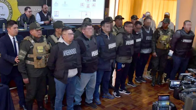 &ldquo;Caso golpe fallido&rdquo;: Justicia env&iacute;a a cuatro militares m&aacute;s a Chonchocoro y a 10 con detenci&oacute;n domiciliaria./ APG