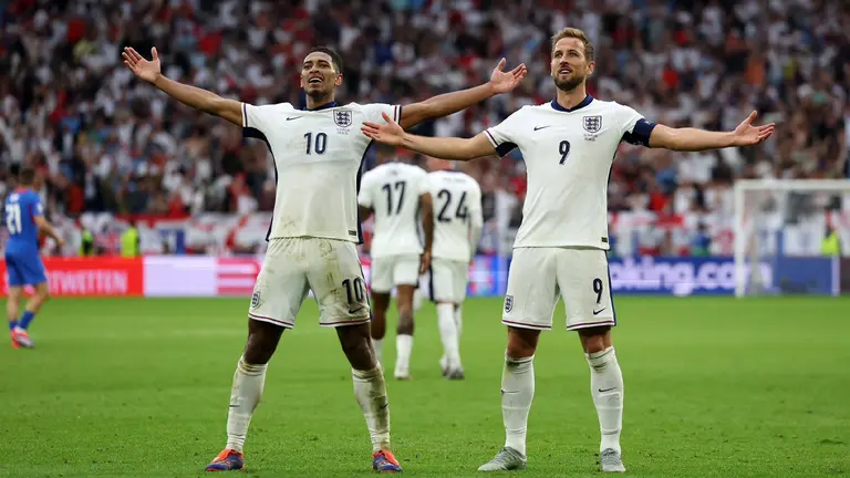 Inglaterra pasa a cuartos en la Euro tras vencer 2-1 a Eslovaquia