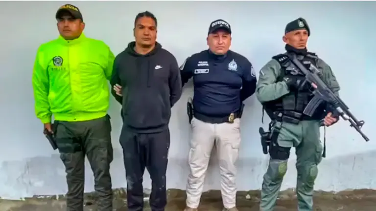 Momento de la aprehensi&oacute;n./ POLIC&Iacute;A DE COLOMBIA