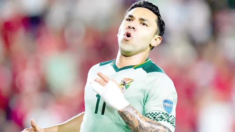 Bruno Miranda festeja un gol para la Selecci&oacute;n./ COPA AM&Eacute;RICA