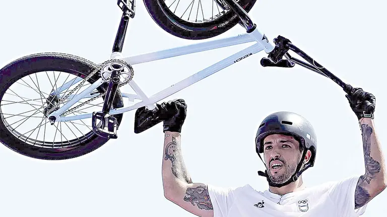 Una imagen de Jos&eacute; Torres, despu&eacute;s de disputar la prueba de BMX en Francia./  PAR&Iacute;S 2024