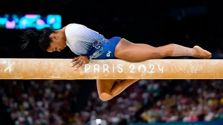 Simone Biles en su presentaci&oacute;n en los Juegos Ol&iacute;mpicos. USA Gymnastics
