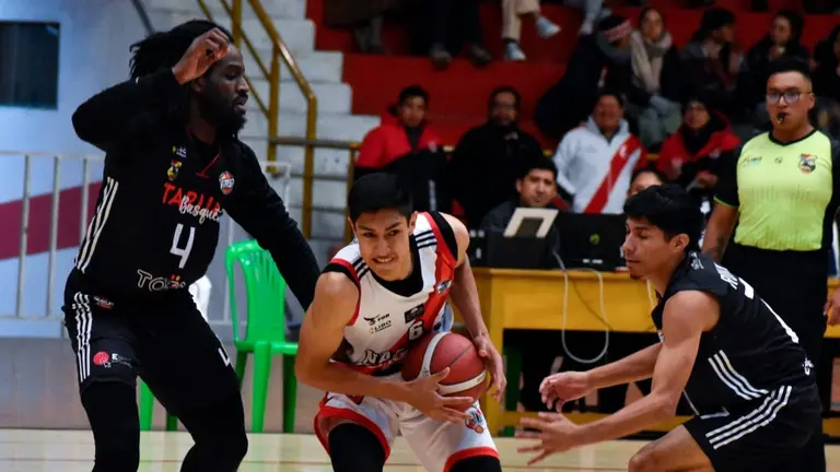 Nacional Potos&iacute; y Tarija B&aacute;squet, finalistas de la Libob&aacute;squet. NACIONAL POTOS&Iacute;.