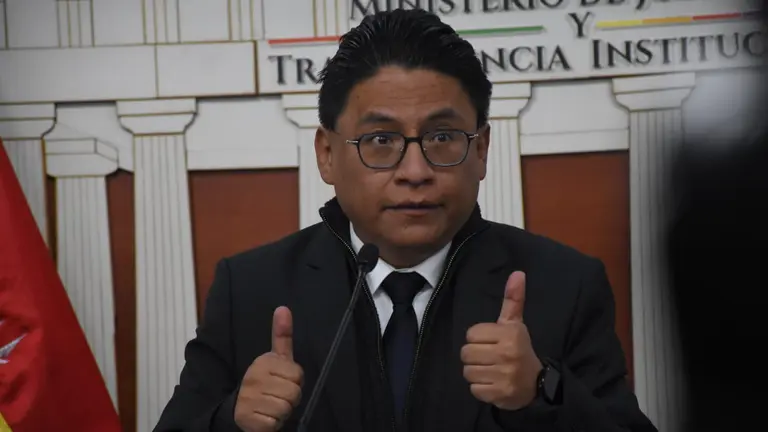El ministro de Justicia y Transparencia, Iv&aacute;n Lima, se pronuncia sobre la consulta popular propuesta por el presidente, Luis Arce. APG