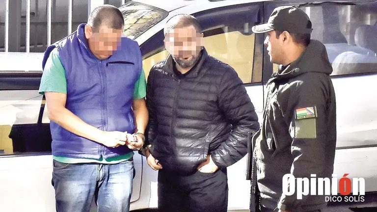 Imputados por el caso de presunto parricidio en Vinto Chico, Cochabamba./ DICO SOL&Iacute;S