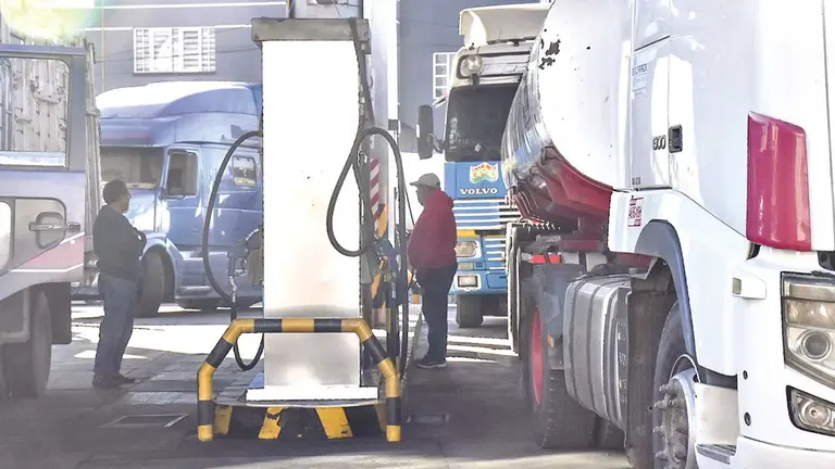 Una estaci&oacute;n de servicio situada en Cochabamba./ DICO SOL&Iacute;S