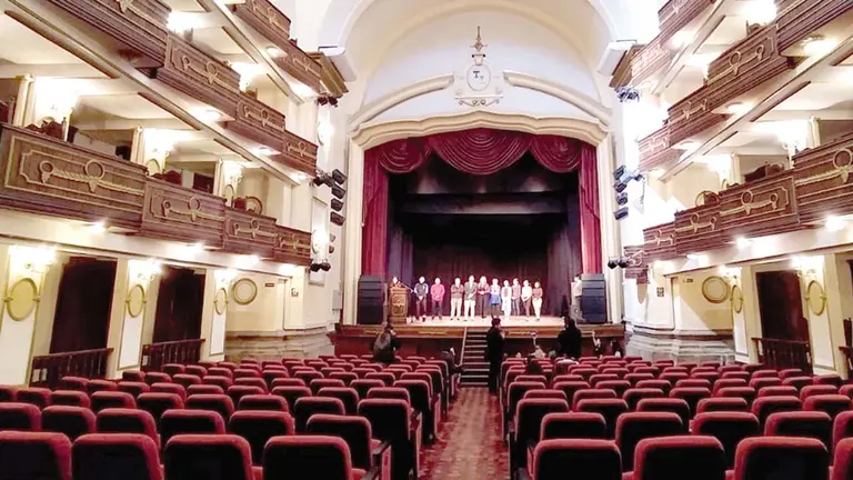 Presentaci&oacute;n de actividades por los 160 a&ntilde;os del Teatro Ach&aacute;./ DICO SOL&Iacute;S