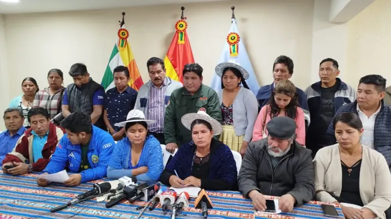 La Direcci&oacute;n del MAS "evista" convoca a una concentraci&oacute;n para proclamar a Evo Morales el 20 de septiembre. NO&Eacute; PORTUGAL
