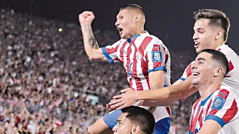 La Albirroja festejando./ FACEBOOK SELECCI&Oacute;N DE PARAGUAY