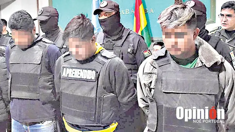 Vladimir y Erick Maldonado, a la derecha, condenados por el feminicidio de Rocío./ NOÉ PORTUGAL