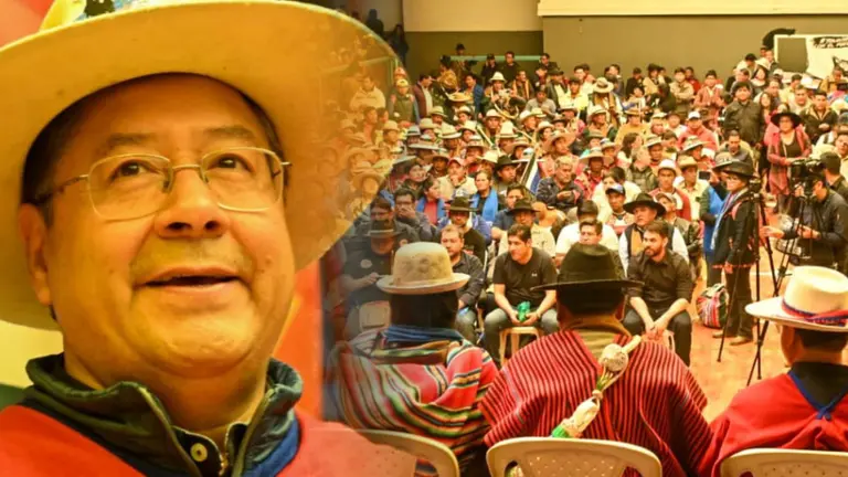 El presidente Luis Arce (i) participa del ampliado del Pacto de Unidad en la ciudad de El Alto (d). LUIS ARCE
