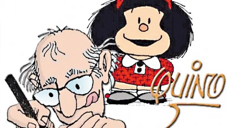 La caricatura Mafalda junto a Quino./ ARCHIVO