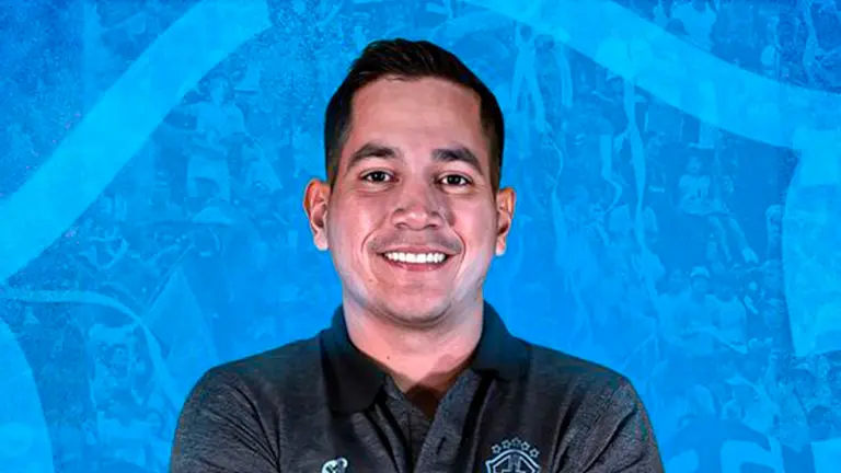 El nuevo entrenador de San Antonio. CDSA