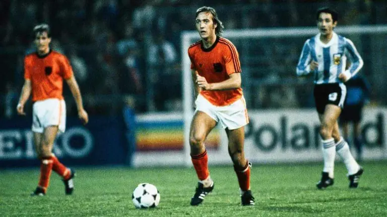 Fallece Johan Neeskens, leyenda neerlandesa. SPORTSCENTER.