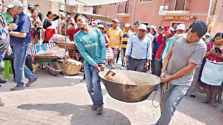 Dos hombres fueron sorprendidos con objetos robados en Tarata./ CORTES&Iacute;A