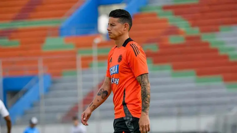 James Rodr&iacute;guez entrena en Cochabamba. X JAMES RODR&Iacute;GUEZ.