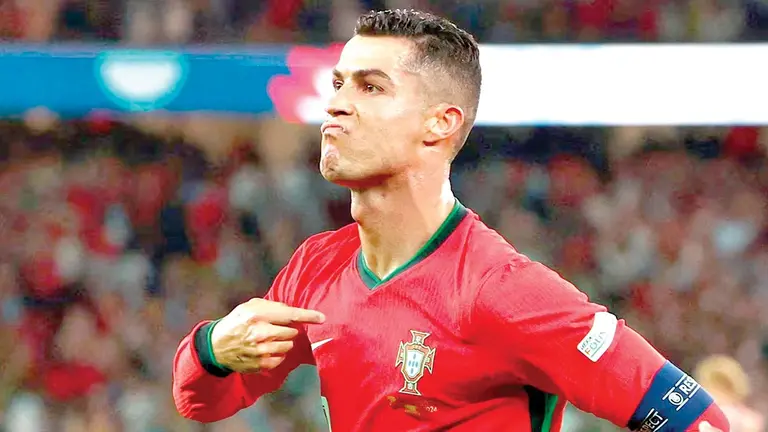 El Bicho no pudo anotar frente a Escocia./ DIARIO AS
