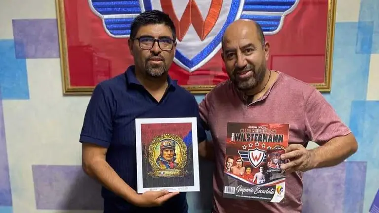 Wilder Arevalo (izq) y Omar Mustafá (der) anticipan el nuevo álbum de Wilstermann. WILDER AREVALO. 