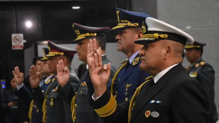 Autoridades del nuevo Alto Mando Militar. APG