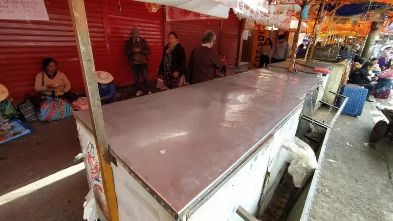 Paro de comercializadores de pollo en Cochabamba. DICO SOL&Iacute;S