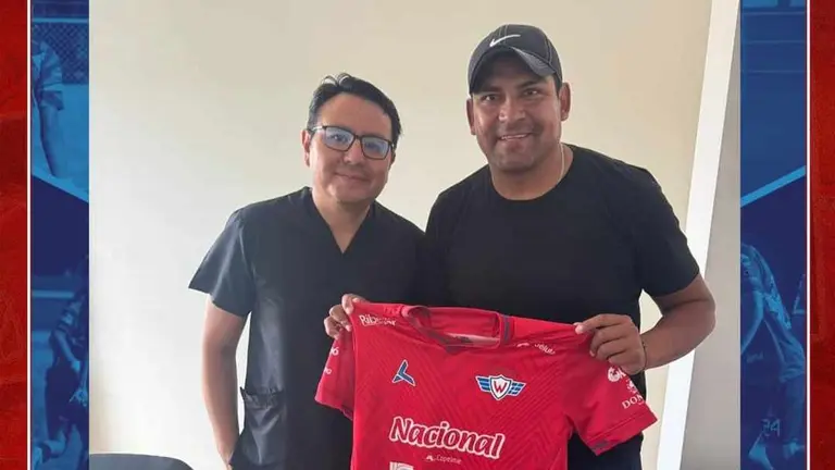 Edward Zenteno es el nuevo entrenador de las Divisiones Formativas de Wilster. FACEBOOK DIVISIONES FORMATIVAS WILSTERMANN.
