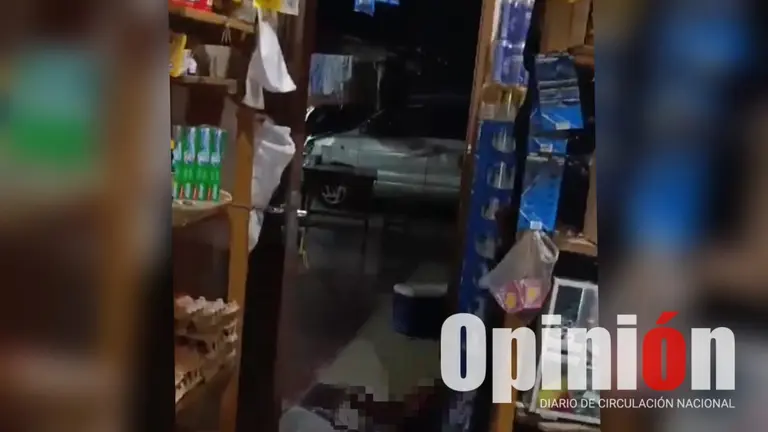 La tienda donde fue asesinada la pareja en Entre R&iacute;os, Tr&oacute;pico de Cochabamba. CORTES&Iacute;A