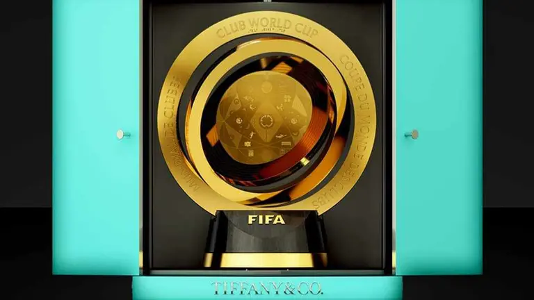 El nuevo trofeo del Mundial de Clubes 2025. ONE FOOTBALL. 