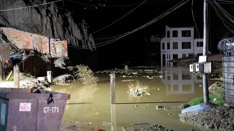 Efectos del desborde del r&iacute;o Pasajahuira, en la zona de Bajo Llojeta, en La Paz, hace algunas semanas. APG
