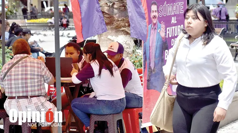 Un punto de registro de adherentes para APB -  S&uacute;mate en la Plaza 14 de Septiembre, este 25 de noviembre./ DICO SOL&Iacute;S