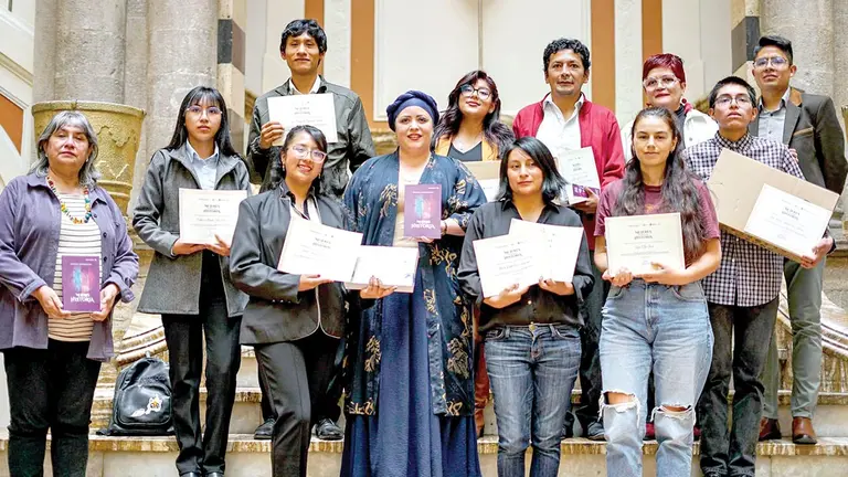 Ganadores del II Concurso Nacional de Ensayos 
Biogr&aacute;ficos./ MINISTERIO DE LA PRESIDENCIA