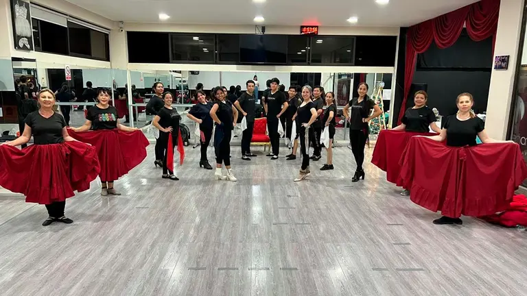 El elenco de danzarines. Creditos: El Escenario