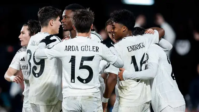 Real Madrid celebra su clasificaci&oacute;n de Copa del Rey. FACEBOOK REAL MADRID.